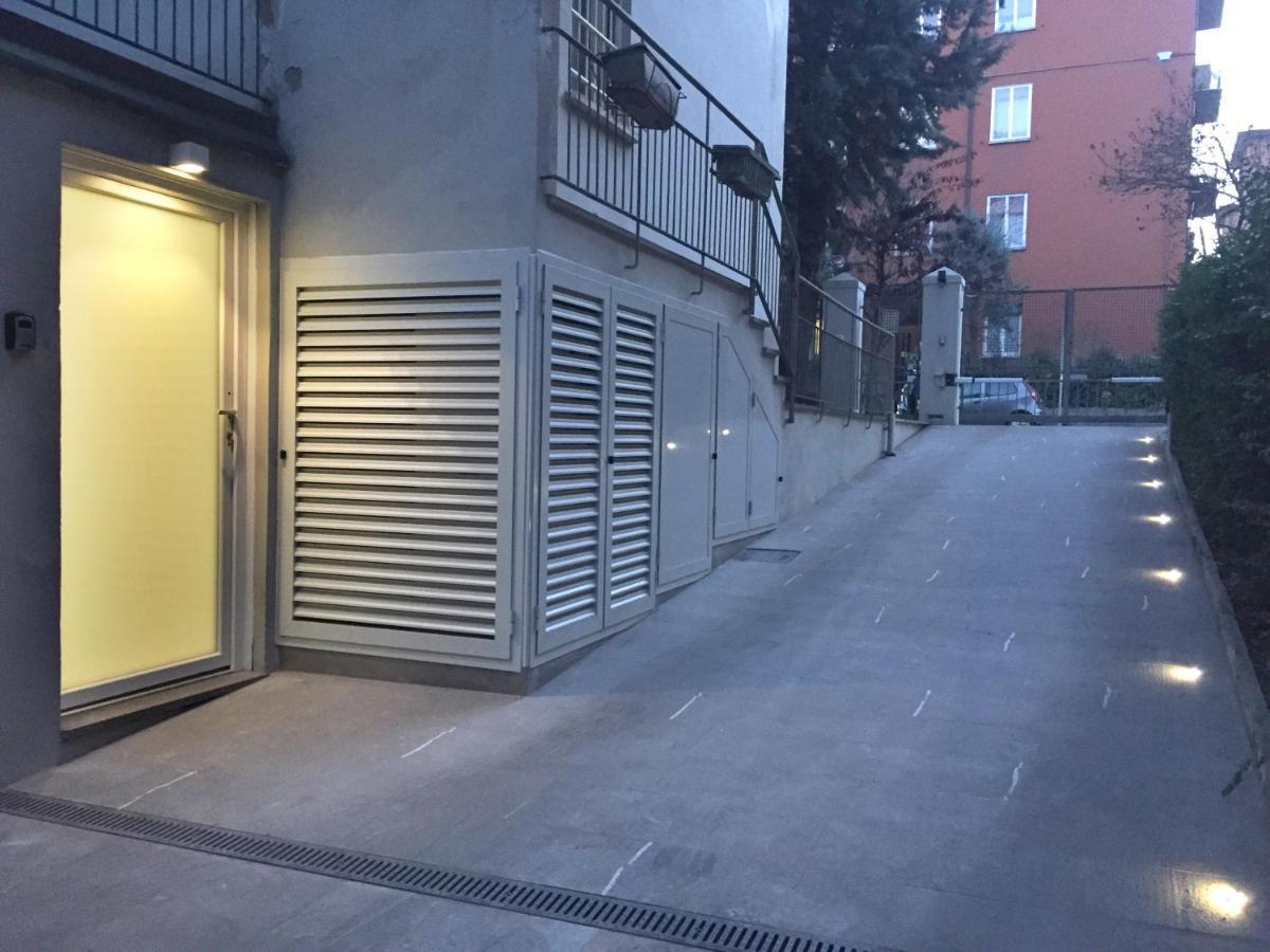 A Casa Di Esther Μπολόνια Εξωτερικό φωτογραφία