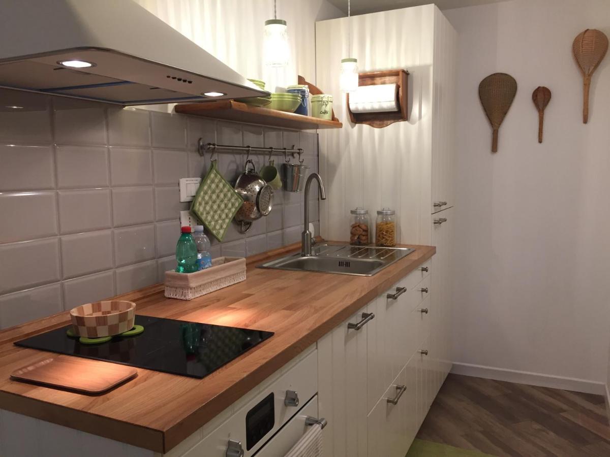 A Casa Di Esther Μπολόνια Εξωτερικό φωτογραφία