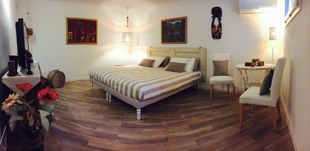 A Casa Di Esther Μπολόνια Εξωτερικό φωτογραφία